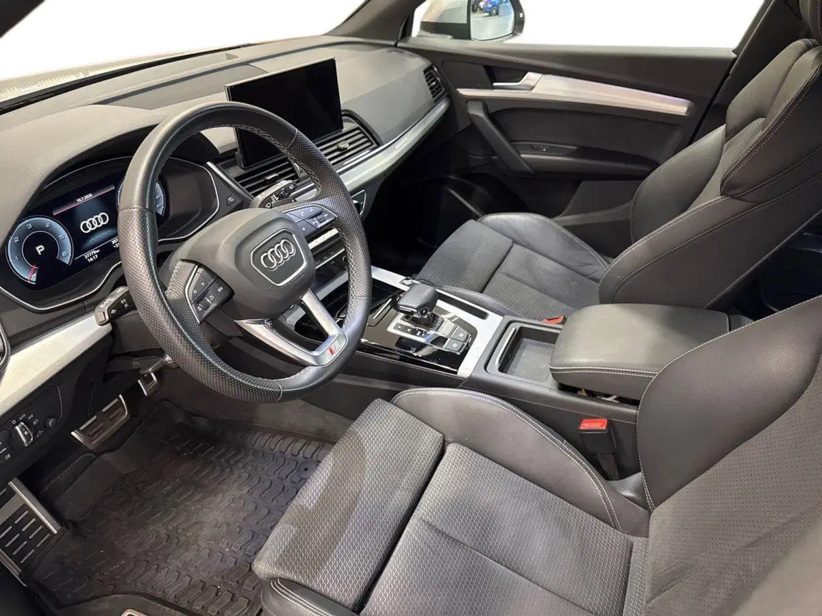 Audi Q4 Sportback usata a Monza e Brianza (10)