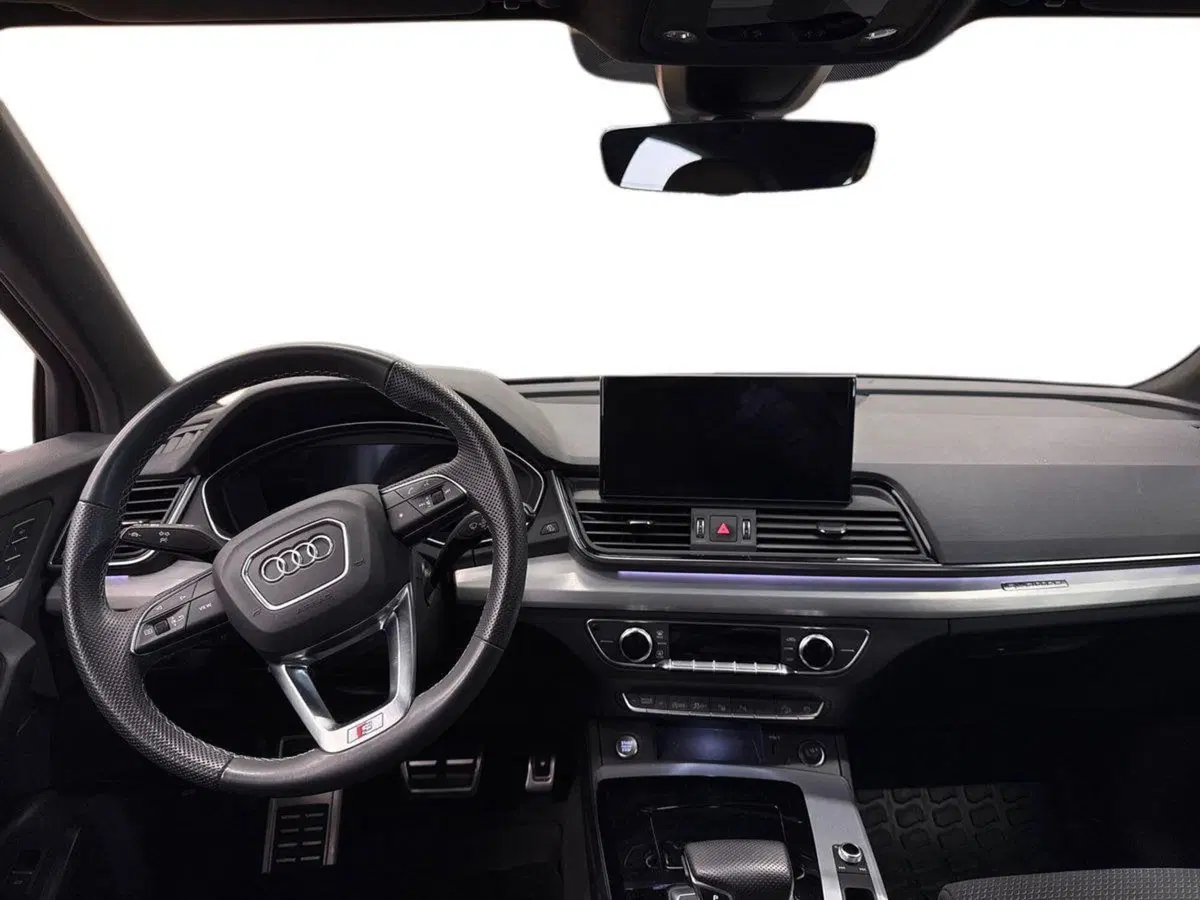 Audi Q4 Sportback usata a Monza e Brianza (9)