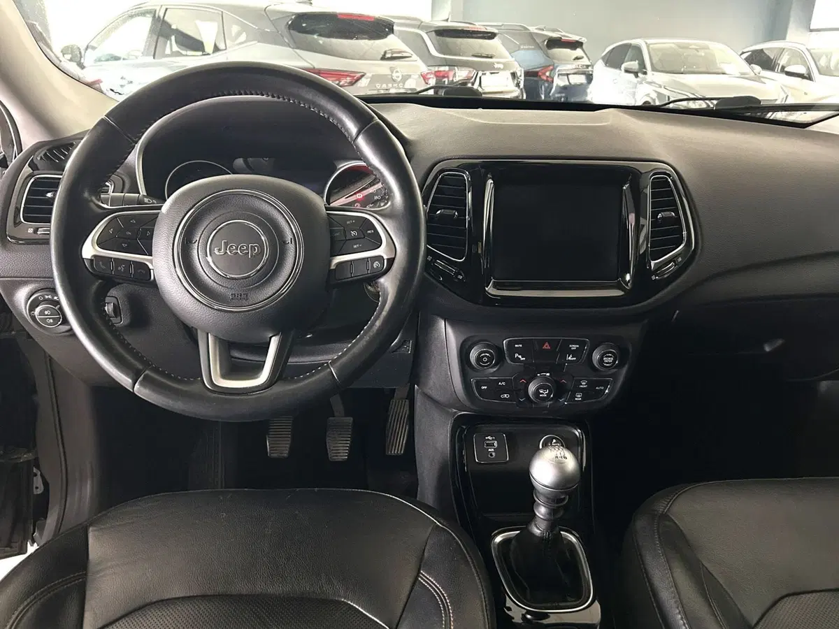 Jeep Compass usata a Ferrara (11)