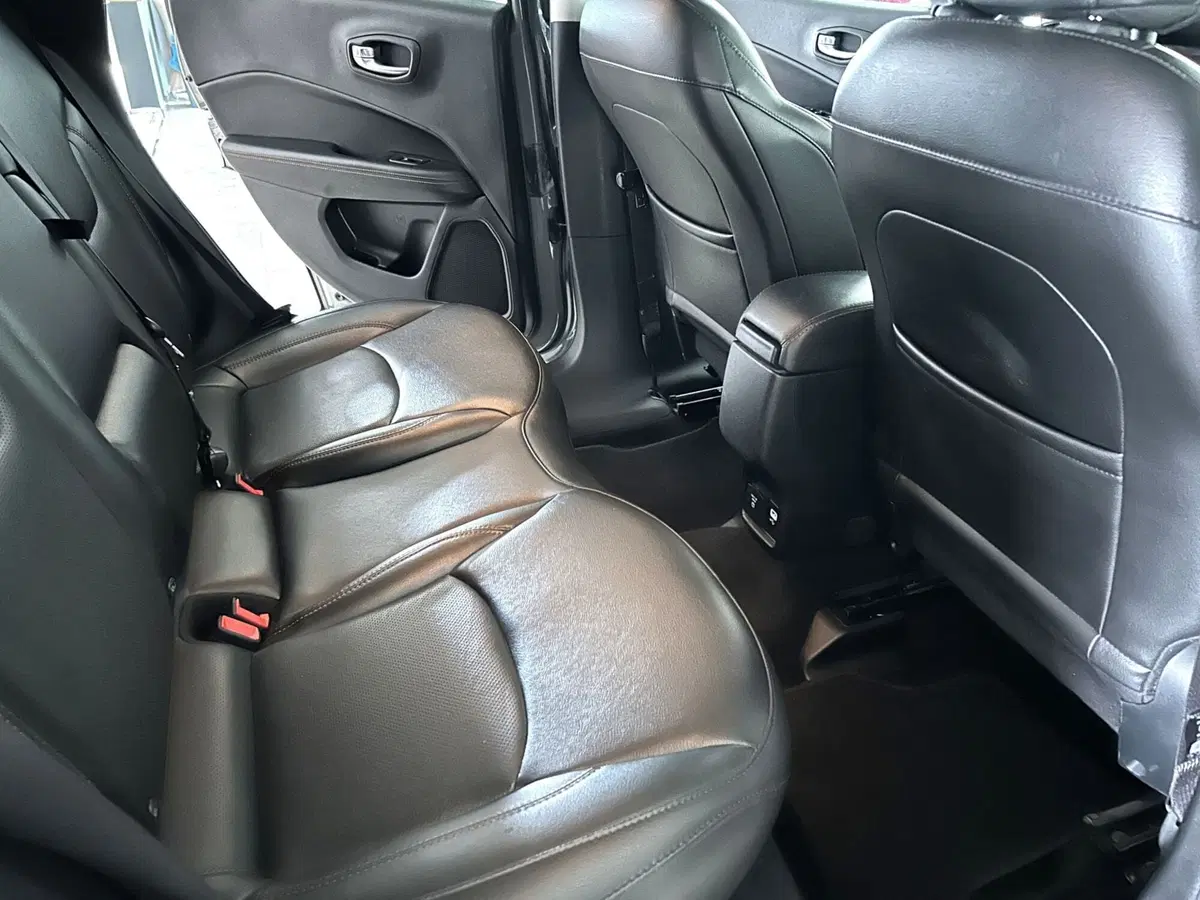 Jeep Compass usata a Ferrara (13)