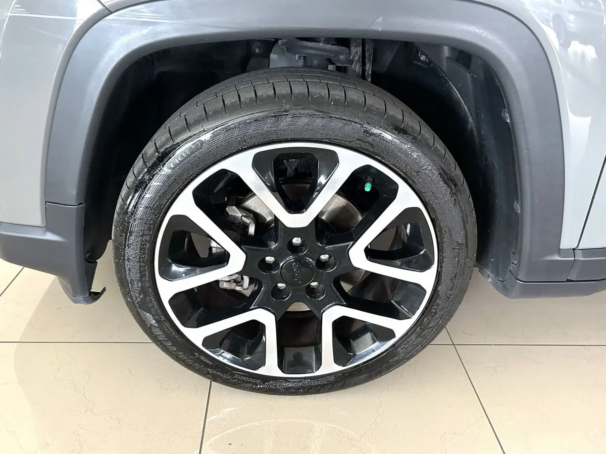 Jeep Compass usata a Ferrara (7)