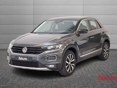 Volkswagen T-Roc 1.5 tsi Style dsg del 2018 usata a Sesto Fiorentino