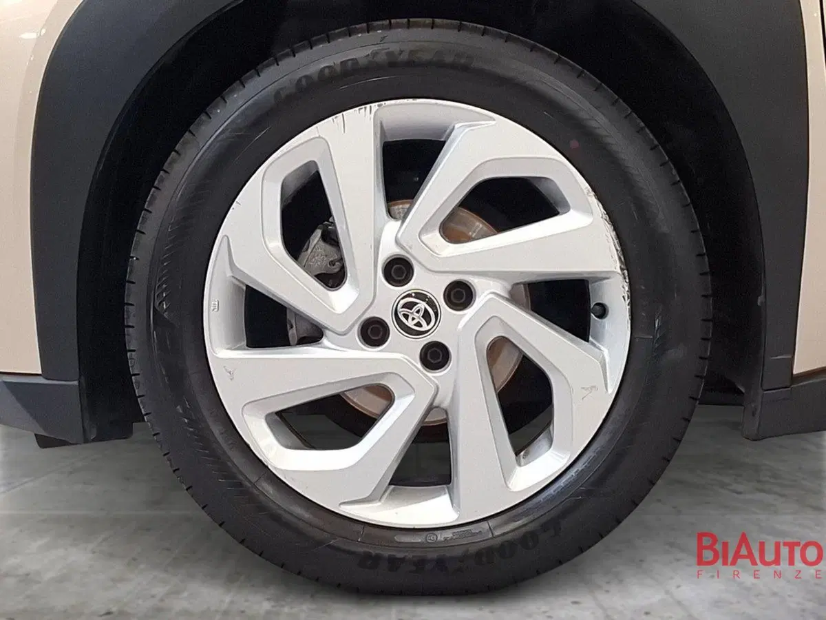Toyota Aygo X usata a Firenze (14)