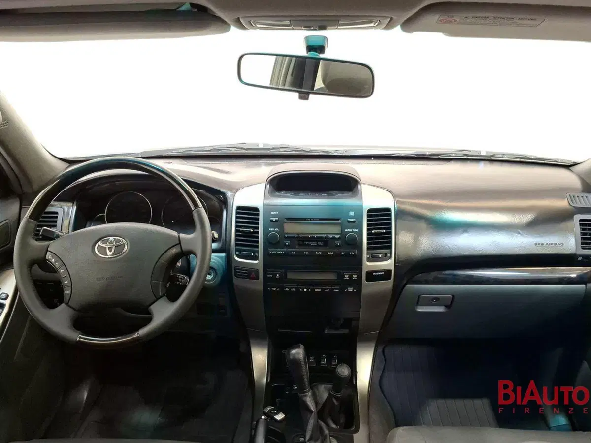 Toyota Land Cruiser usata a Firenze (14)