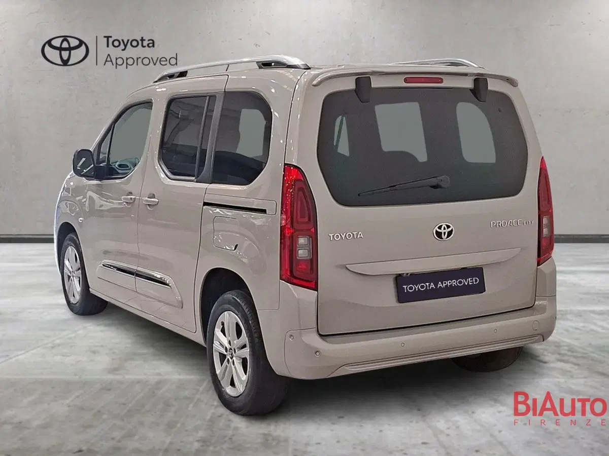 Toyota Proace City Verso usata a Firenze (5)