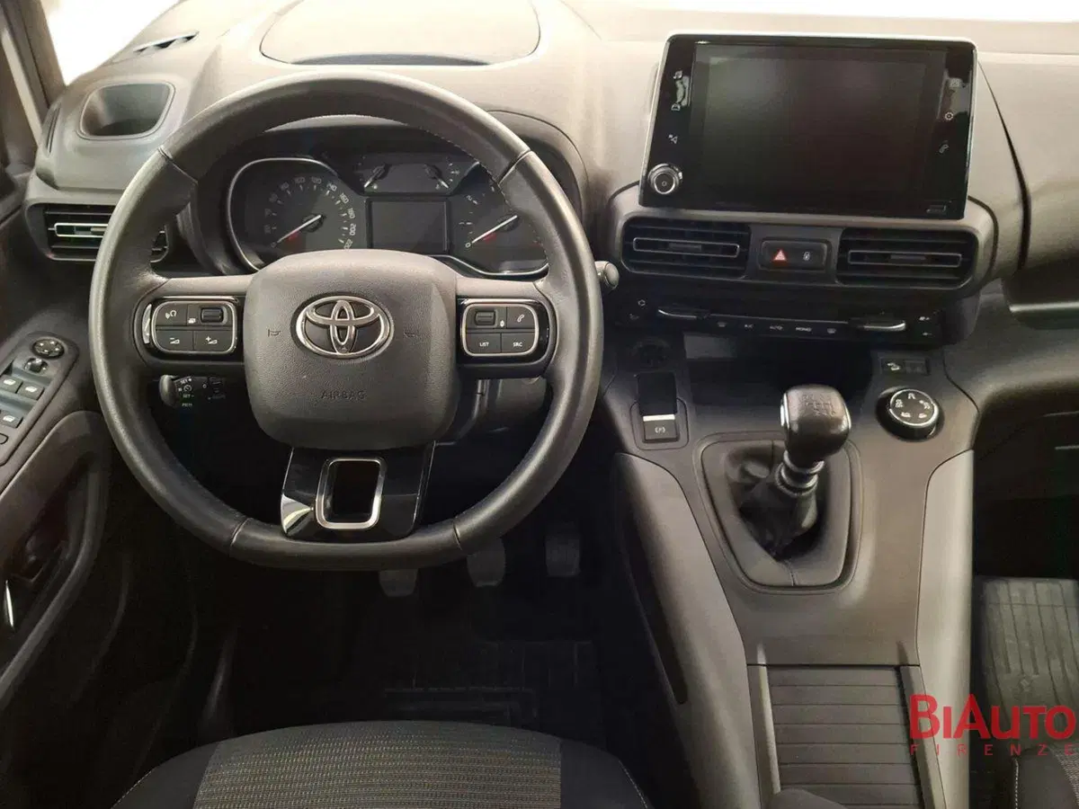 Toyota Proace City Verso usata a Firenze (8)