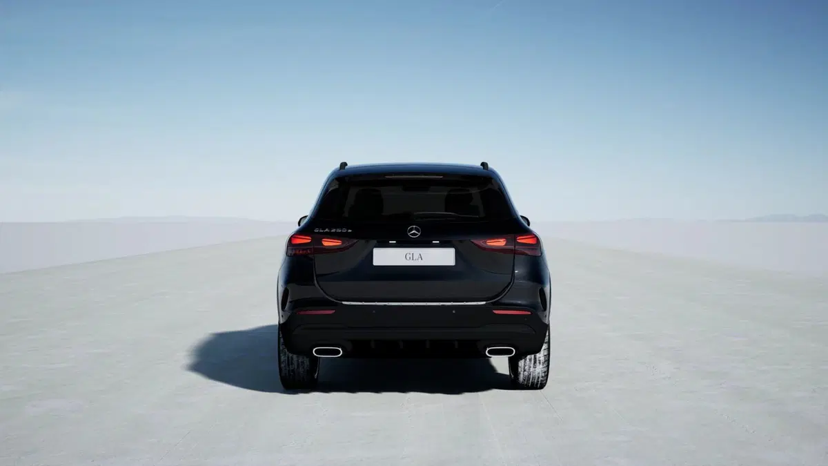 Mercedes-Benz GLA SUV nuova a Chieti (5)