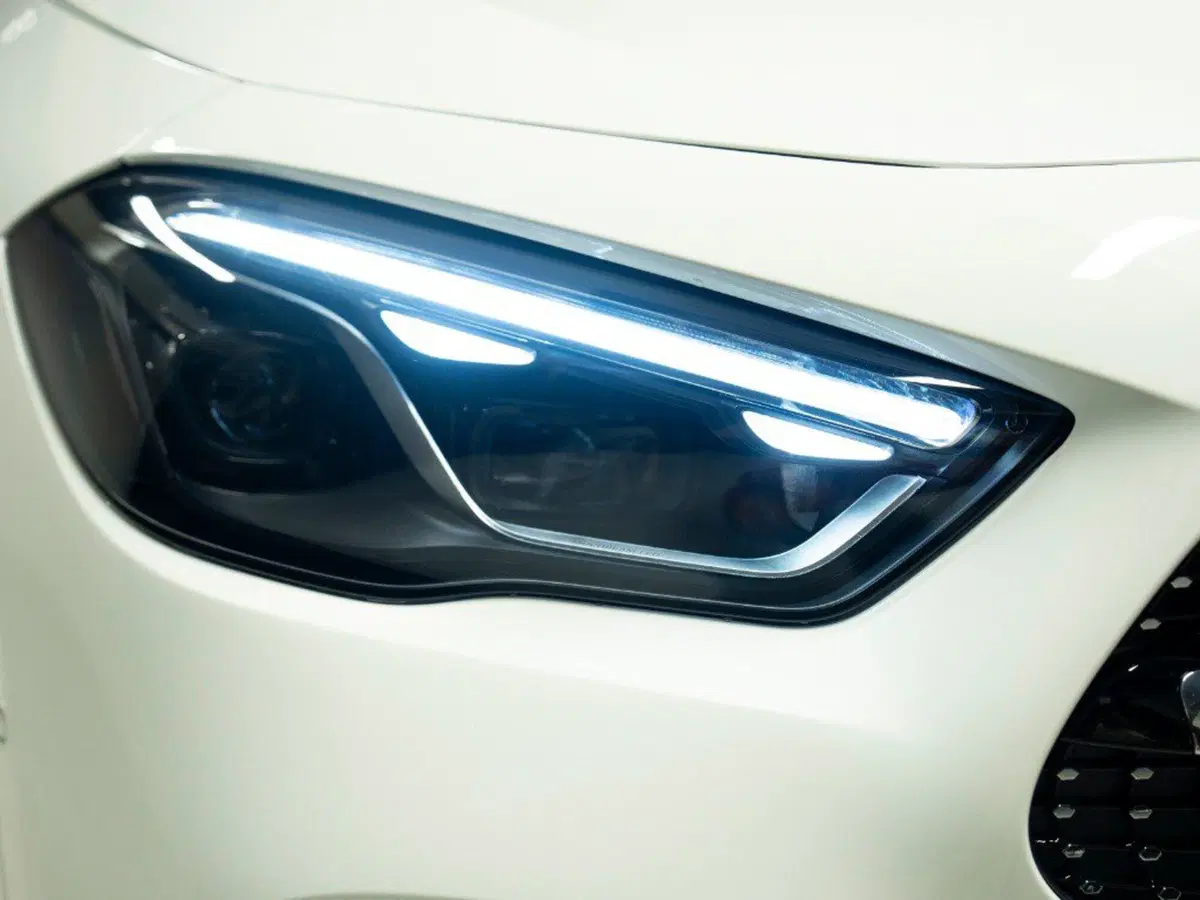 Mercedes-Benz GLA SUV nuova a Ancona (8)