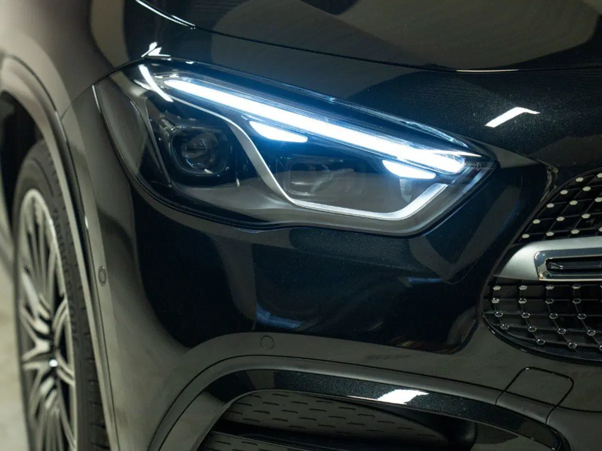 Mercedes-Benz GLA SUV nuova a Ancona (6)