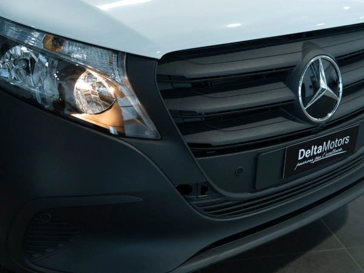 Mercedes-Benz Vito nuova a Ancona (11)