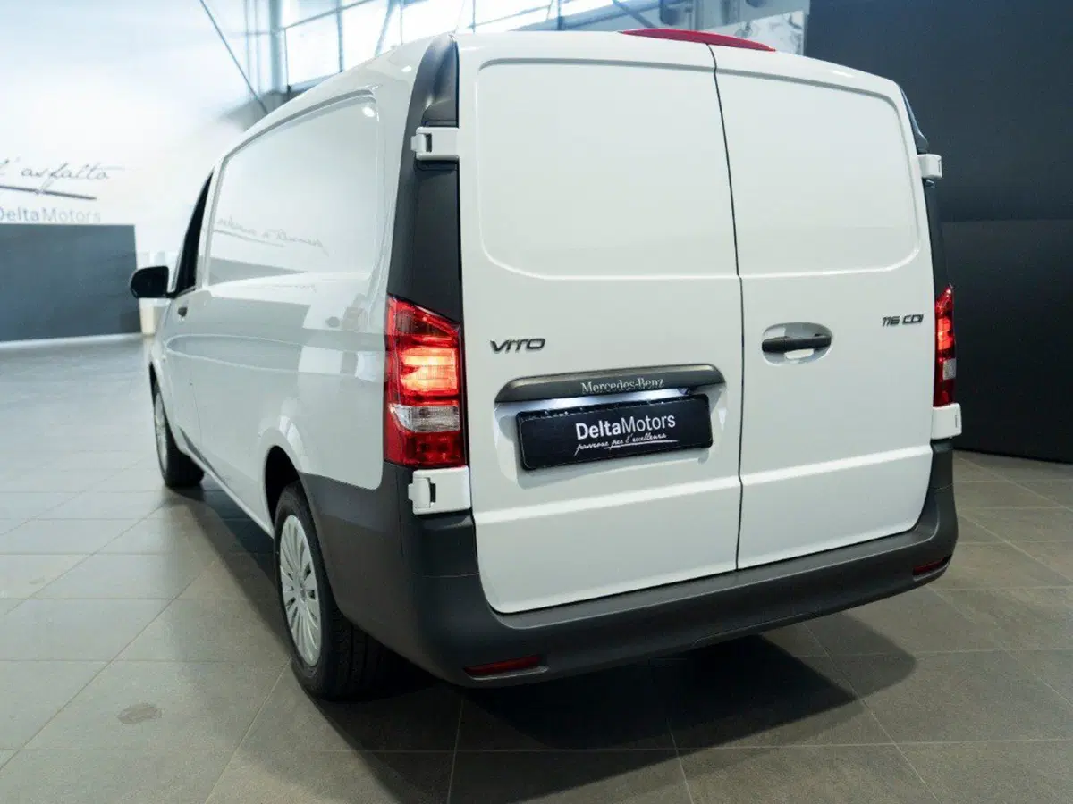 Mercedes-Benz Vito nuova a Ancona (2)