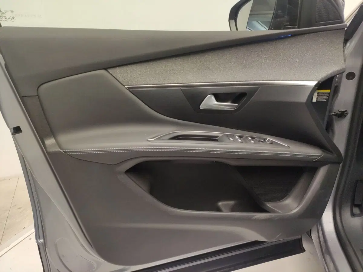 Peugeot 3008 usata a Avellino (11)