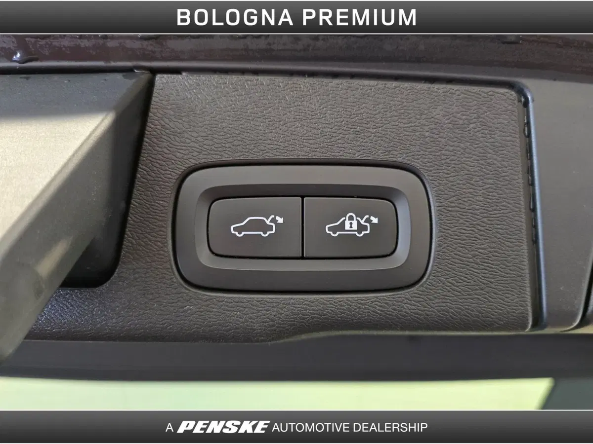 Volvo XC60 usata a Bologna (11)