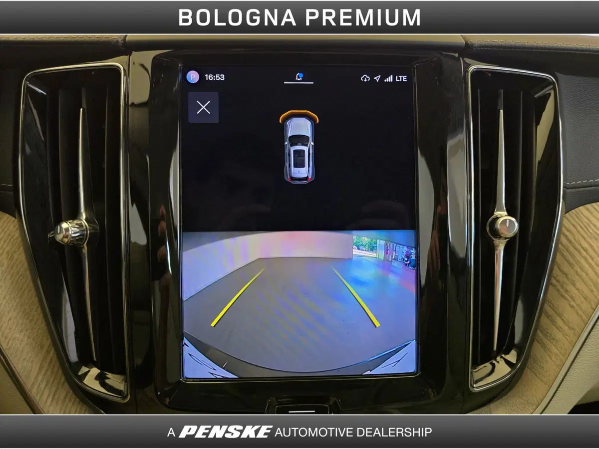 Volvo XC60 usata a Bologna (12)