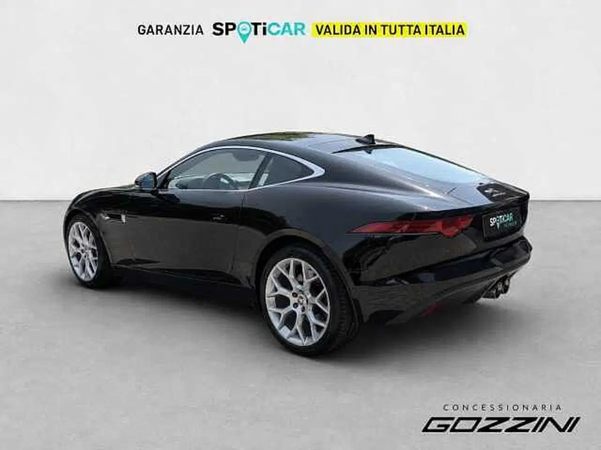 Jaguar F-Type Coupé usata a Brescia (7)