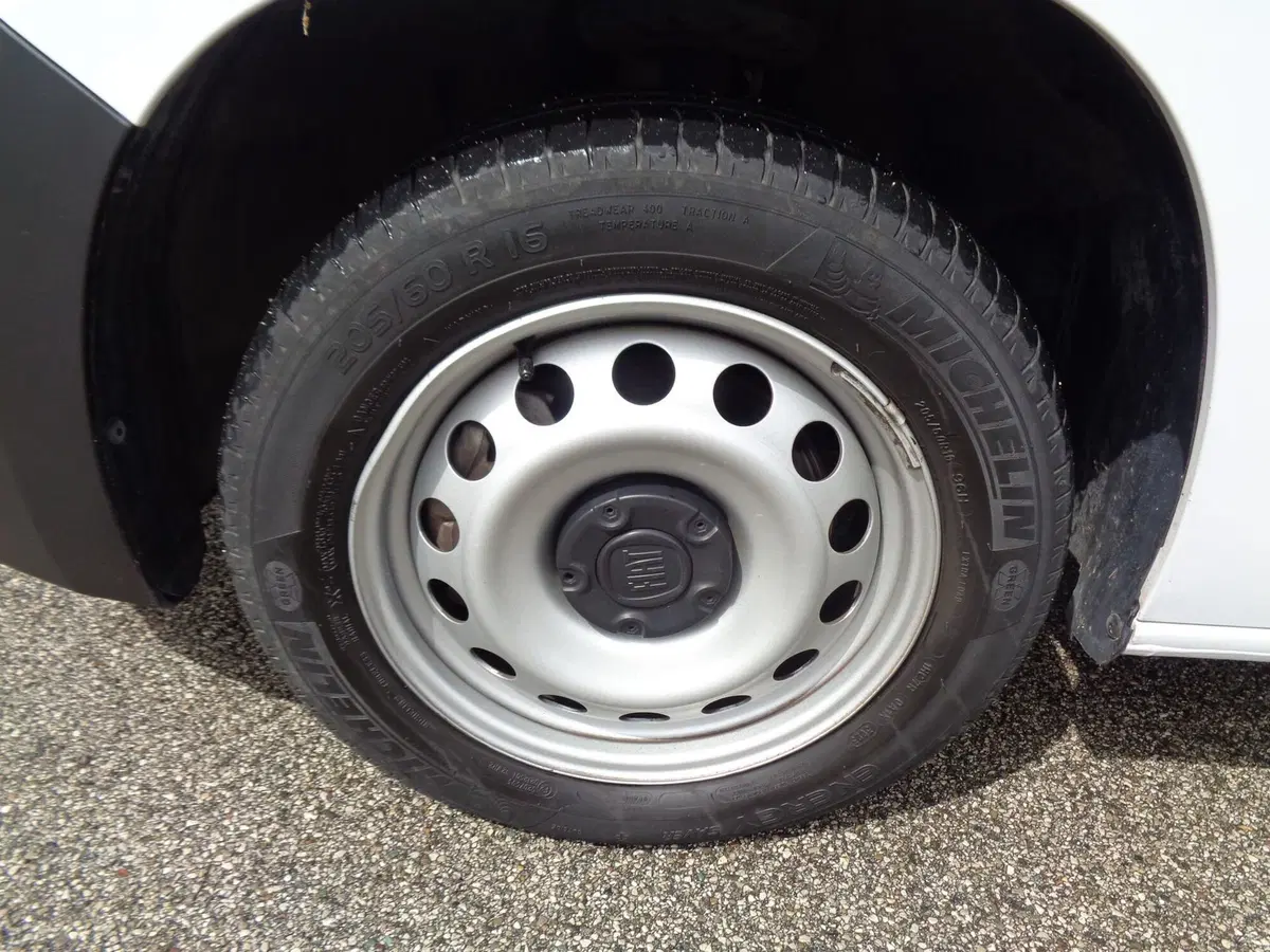 Fiat Doblò Furgone usata a Treviso (6)