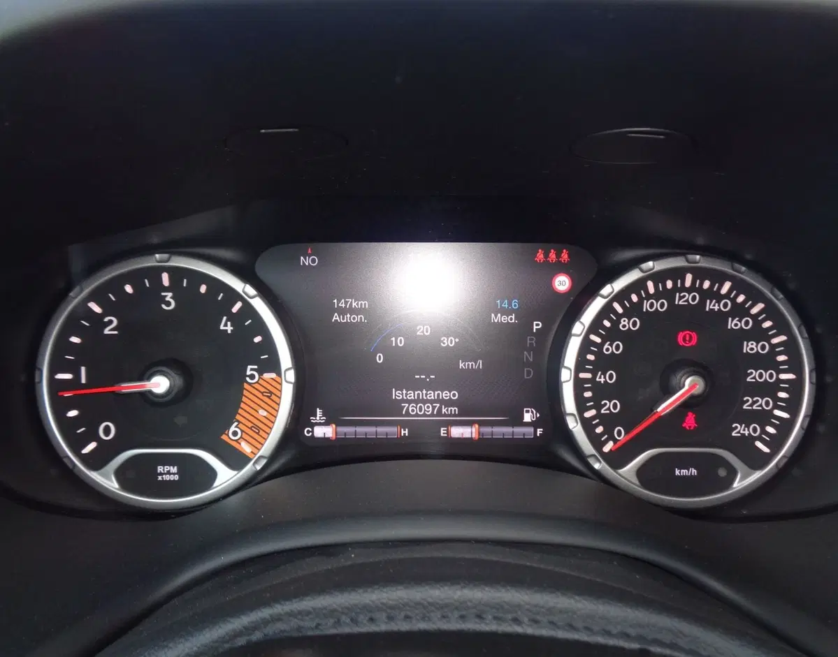Jeep Renegade usata a Treviso (11)