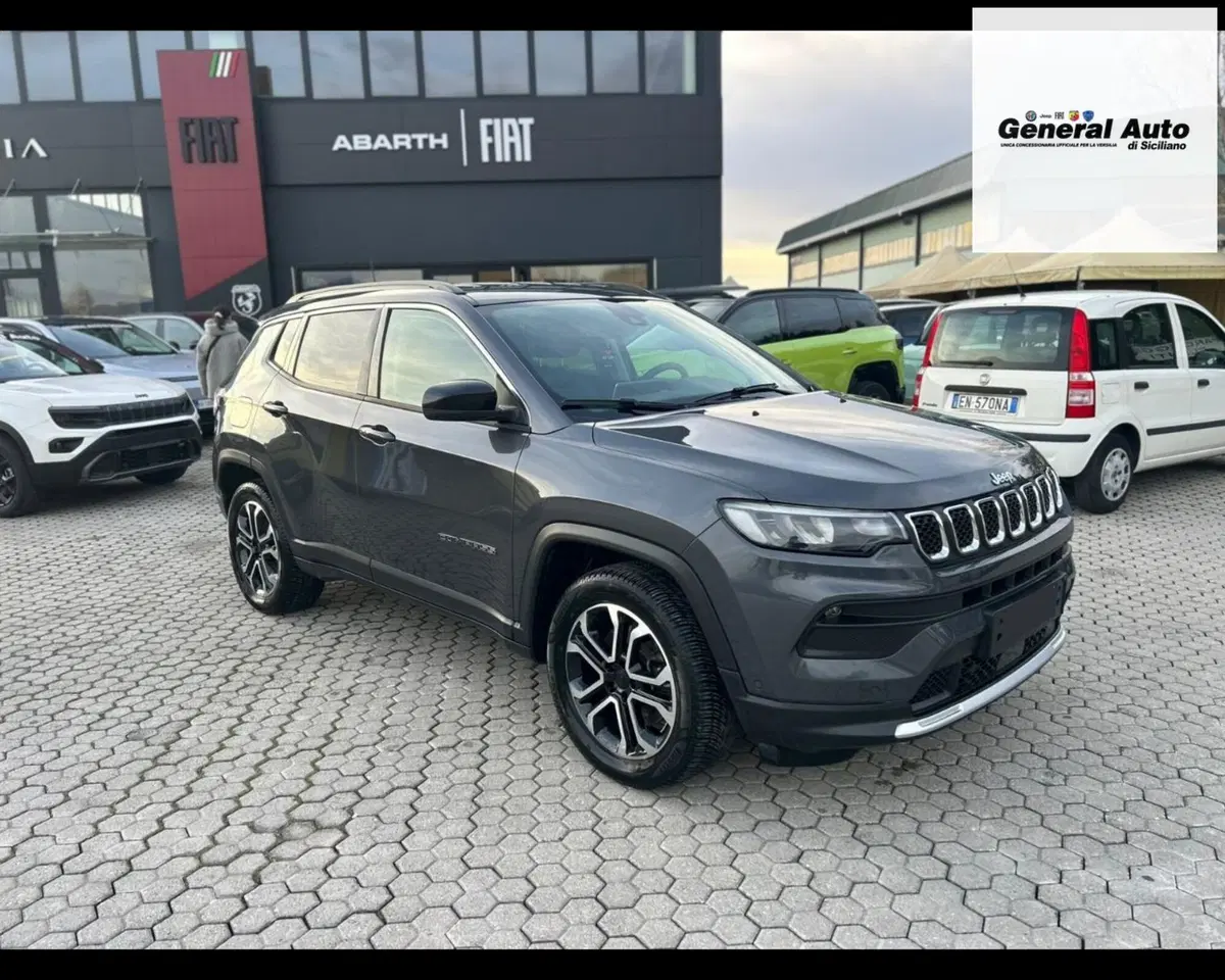 Jeep Compass usata a Lucca
