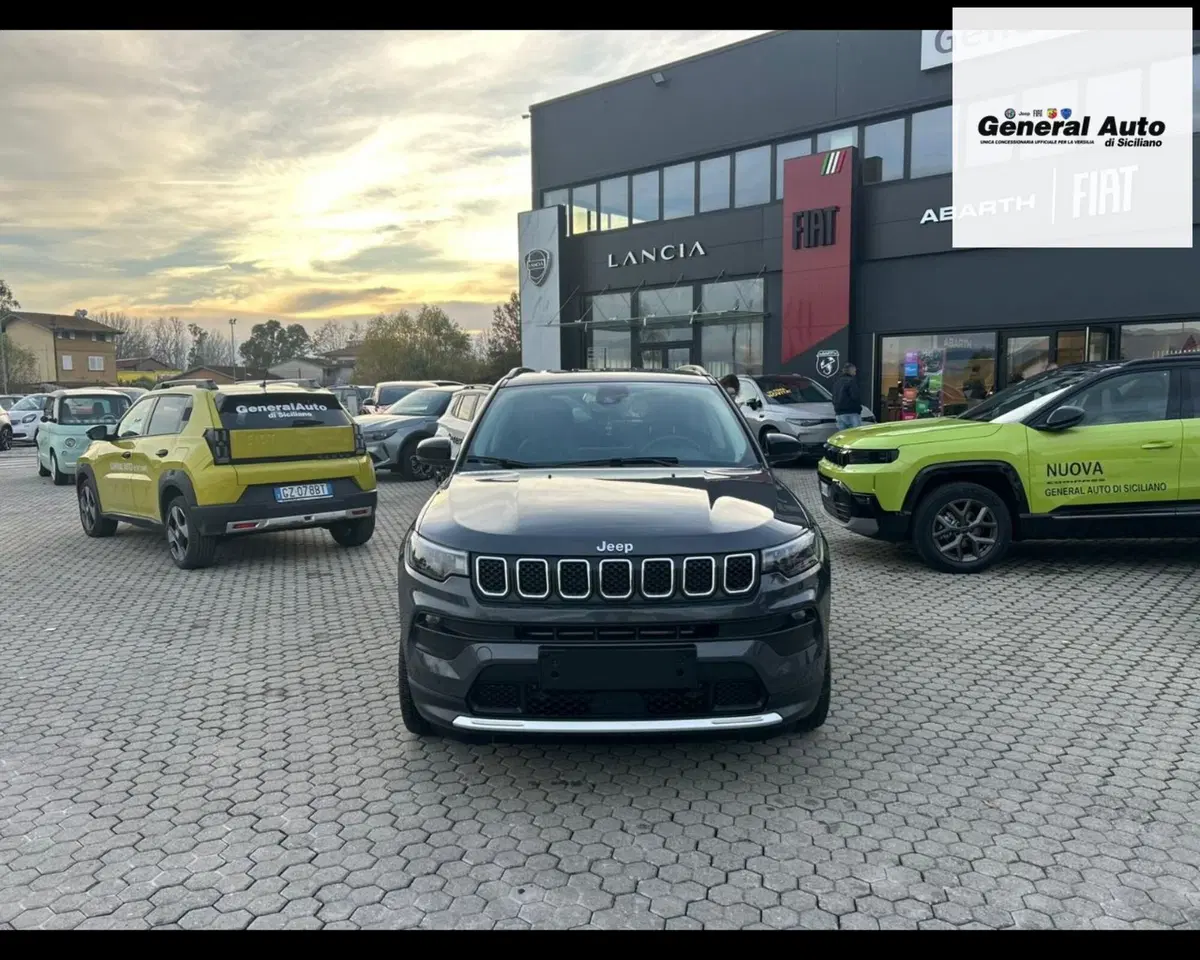 Jeep Compass usata a Lucca (2)