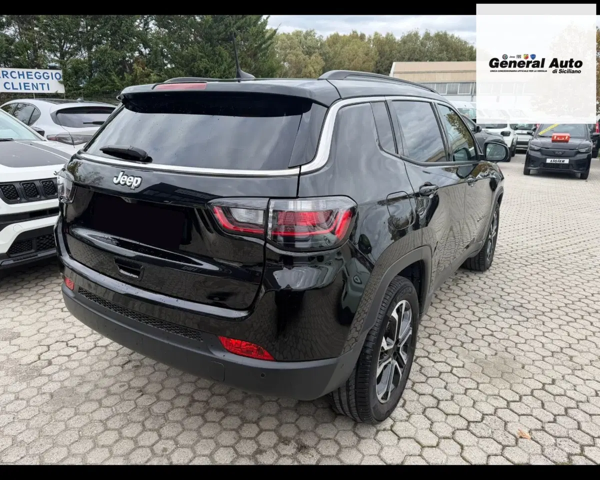 Jeep Compass usata a Lucca (7)