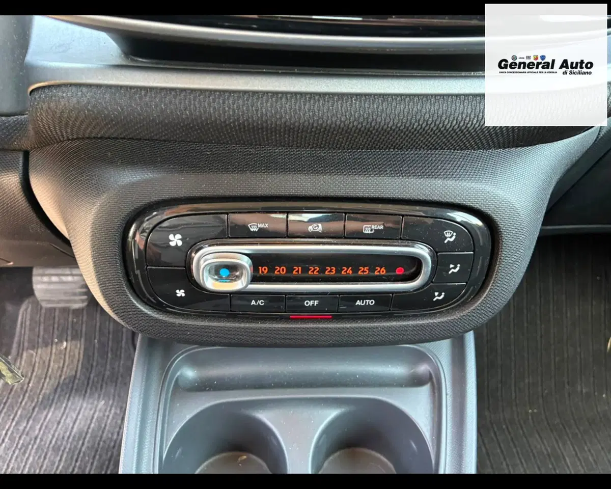 smart Fortwo Cabrio usata a Lucca (16)