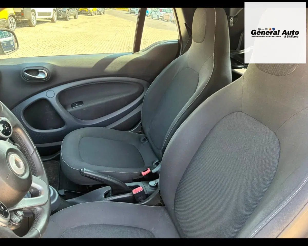 smart Fortwo Cabrio usata a Lucca (17)