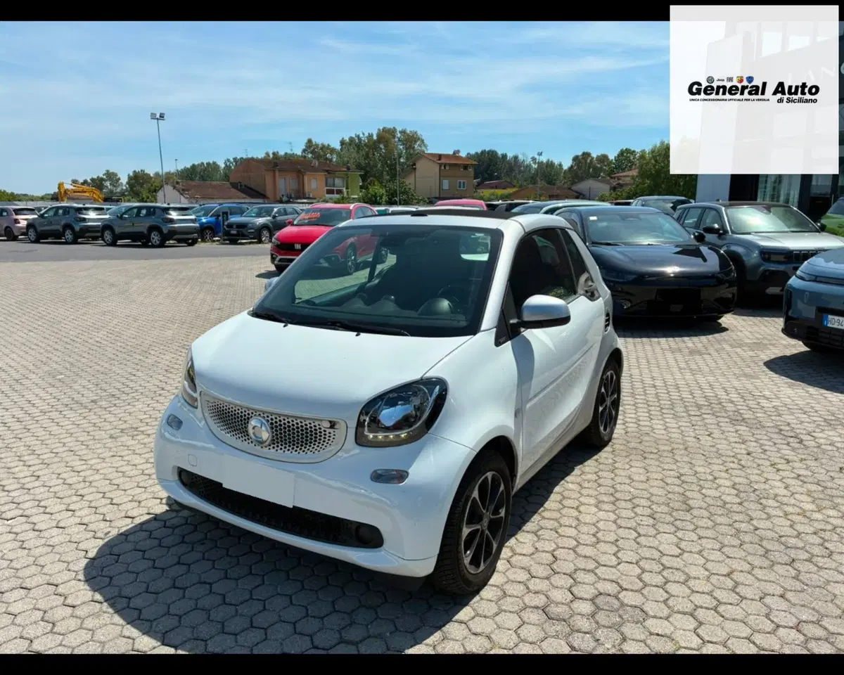smart Fortwo Cabrio usata a Lucca (3)