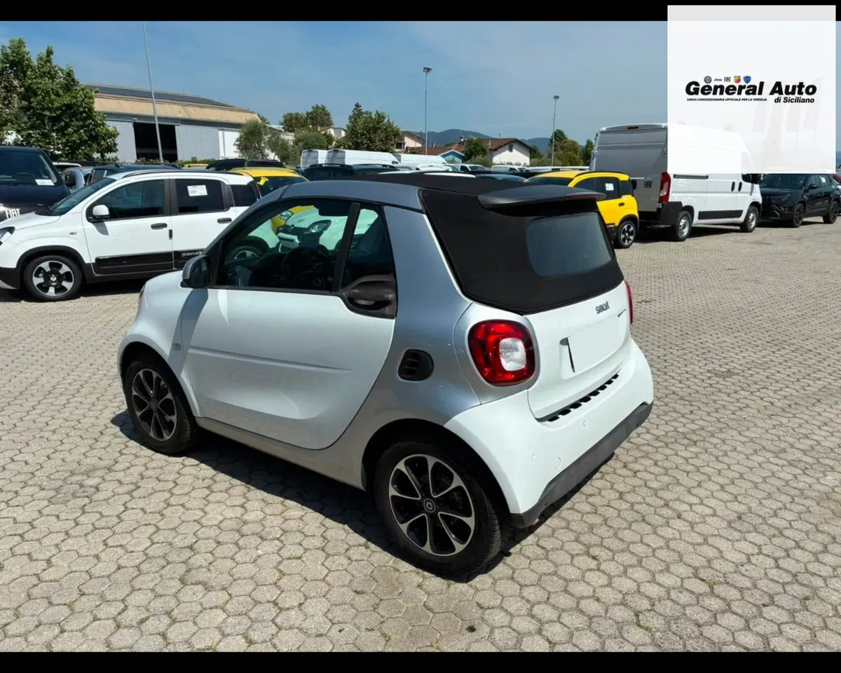 smart Fortwo Cabrio usata a Lucca (5)