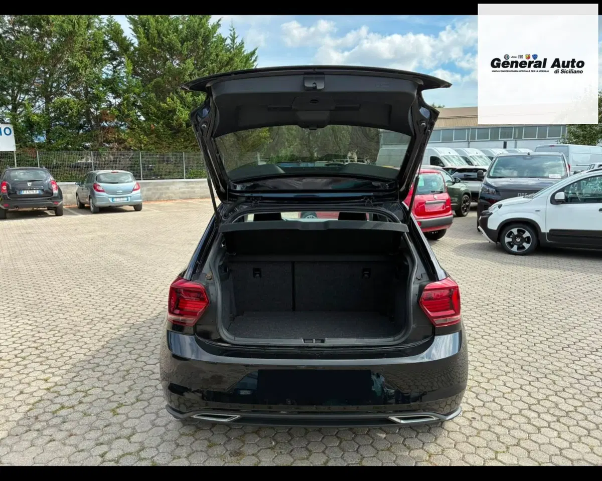 Volkswagen Polo usata a Lucca (7)