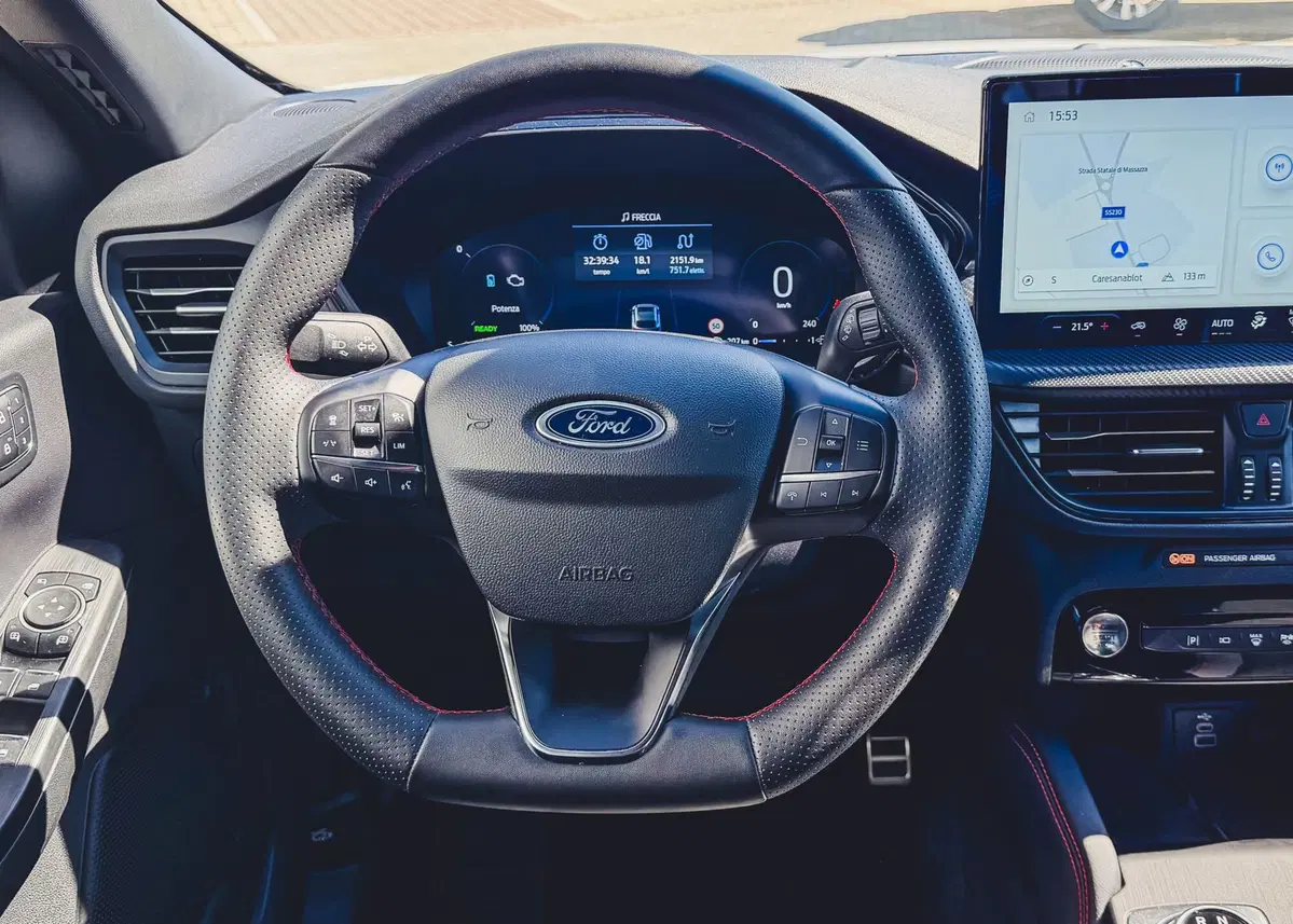 Ford Kuga usata a Vercelli (7)