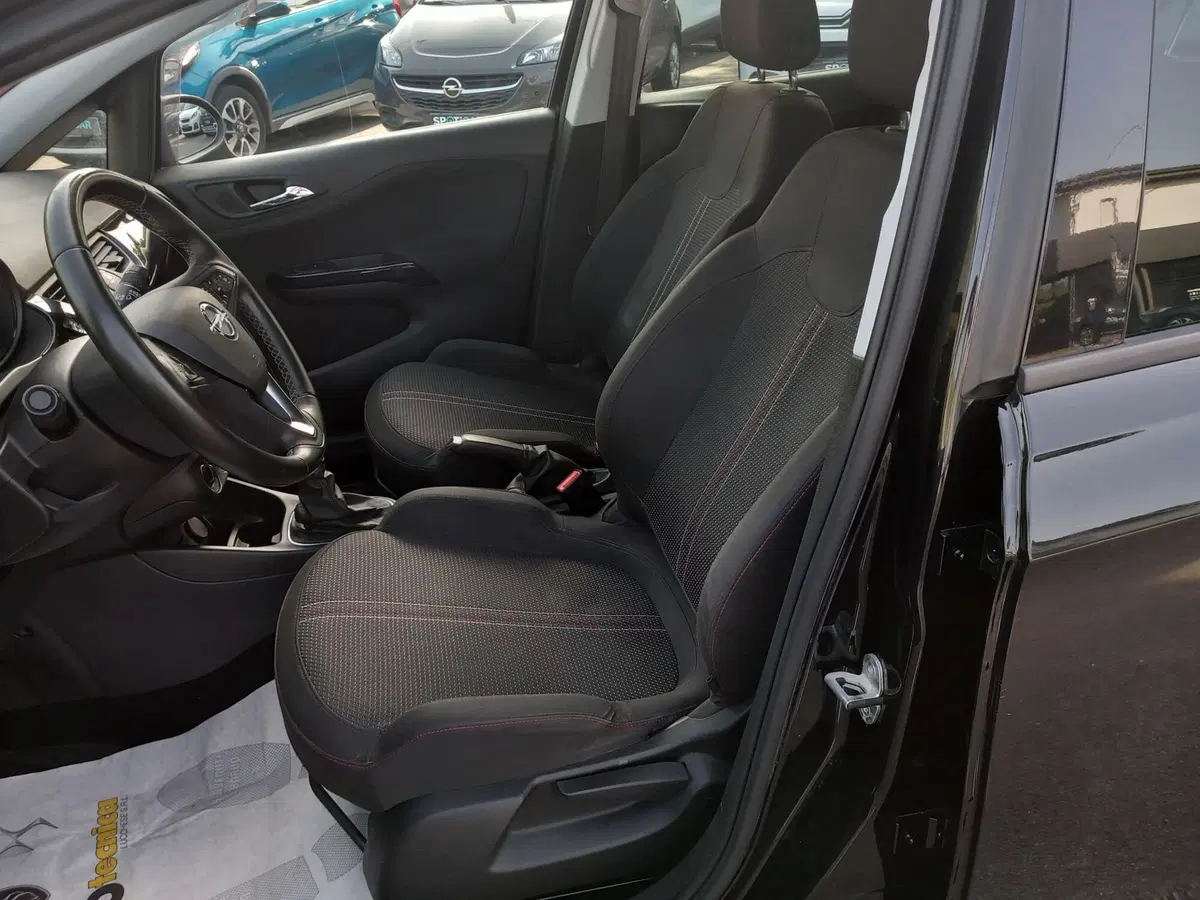 Opel Corsa Coupé usata a Lucca (9)