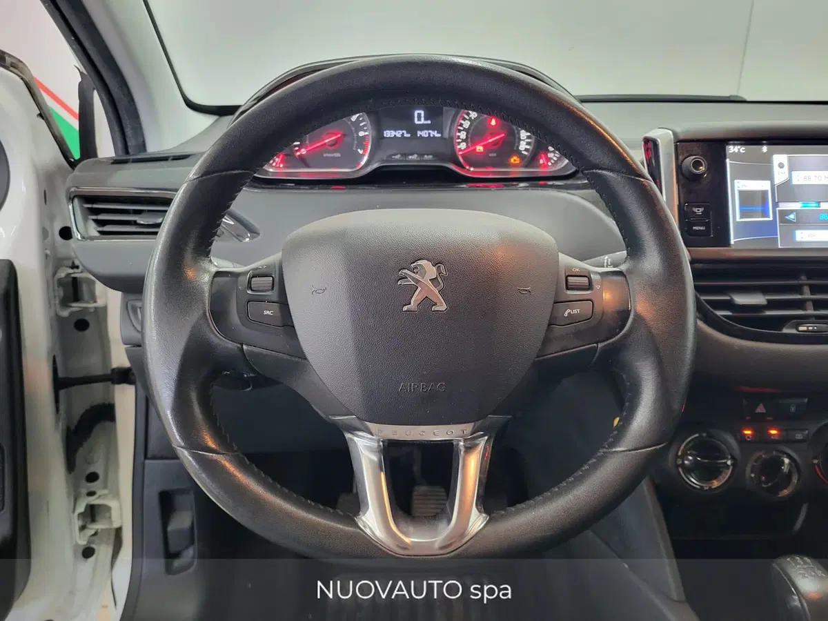 Peugeot 208 usata a Arezzo (7)