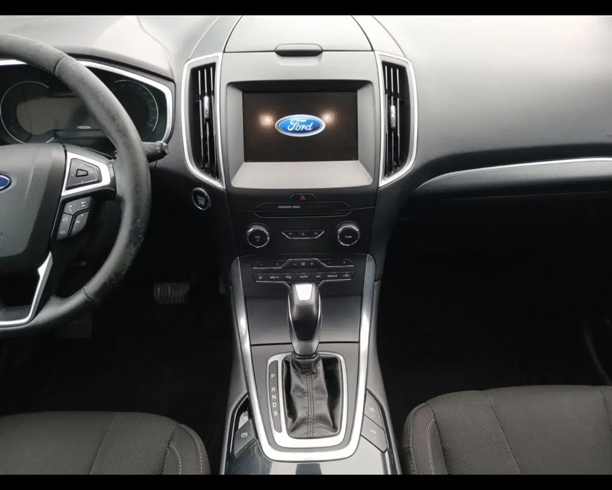 Ford S-Max usata a Ravenna (11)