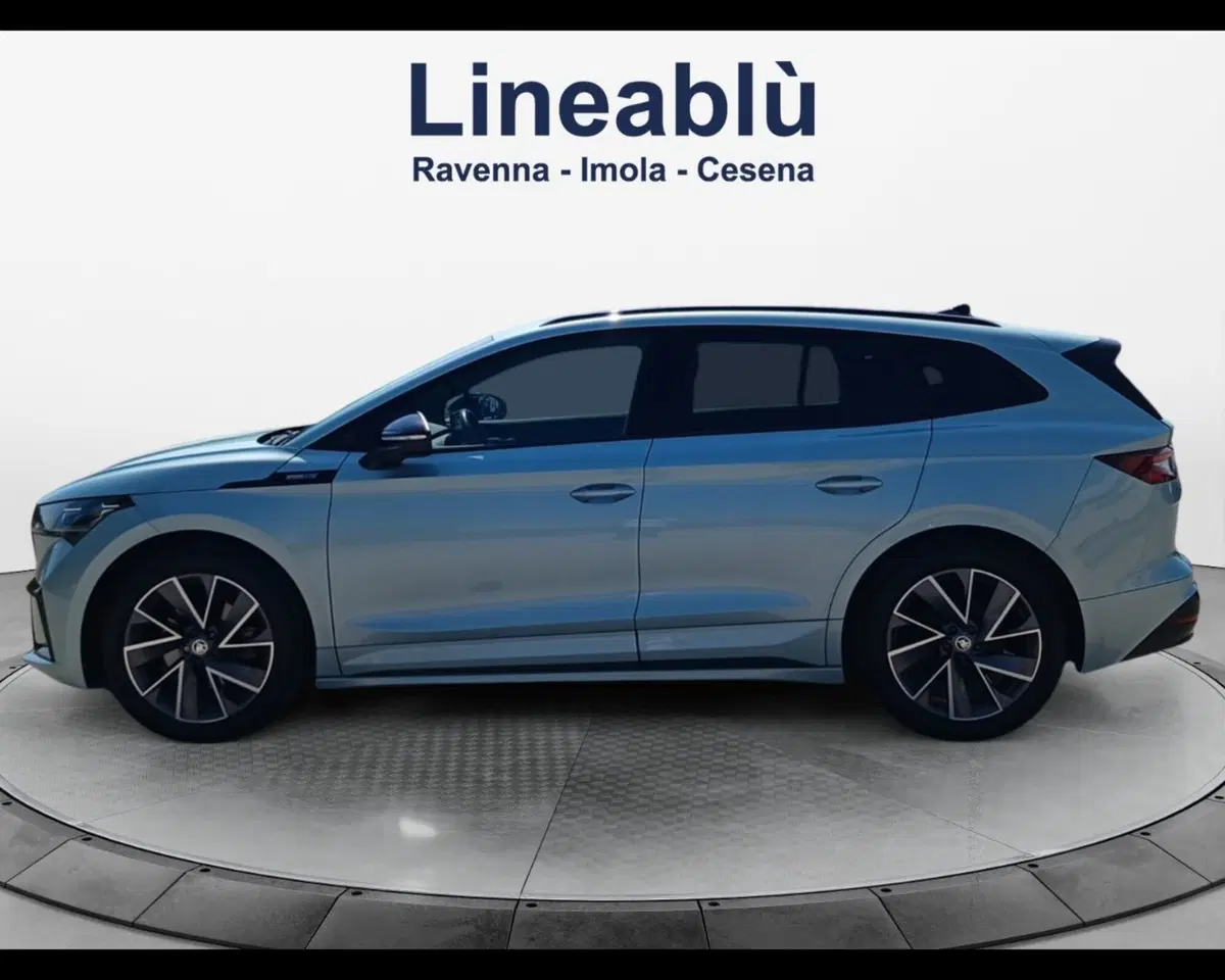 Skoda Enyaq usata a Ravenna (2)