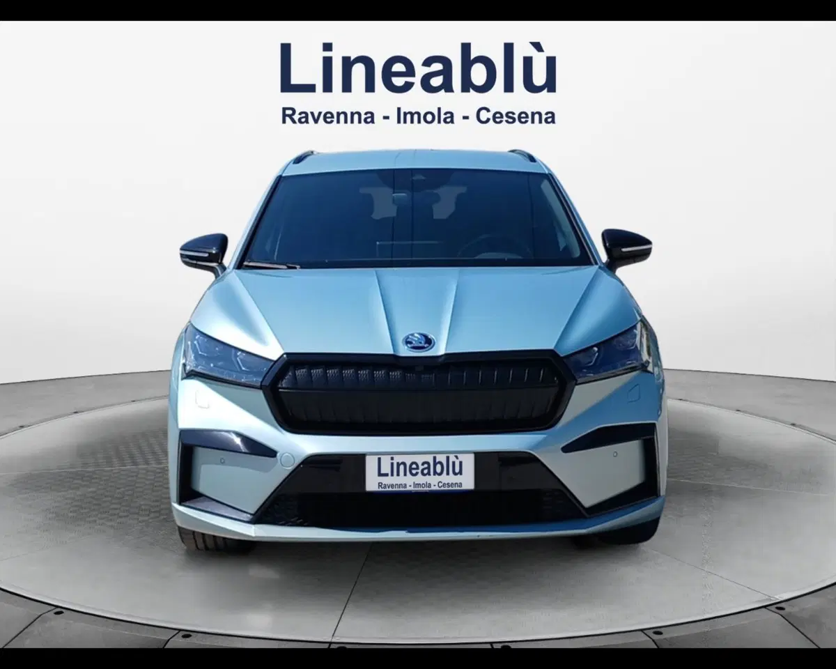 Skoda Enyaq usata a Ravenna (8)