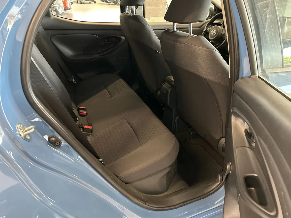 Toyota Yaris usata a Bergamo (10)