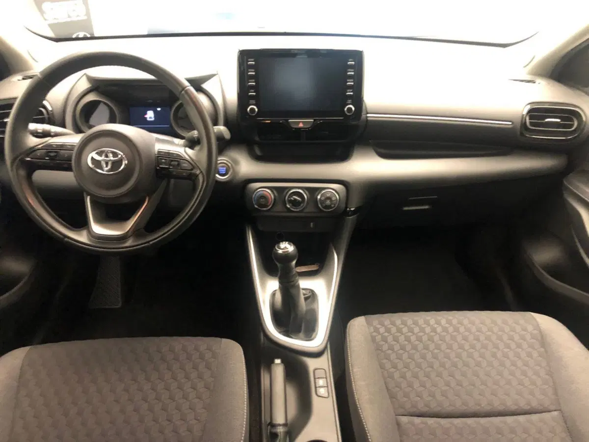 Toyota Yaris usata a Bergamo (6)