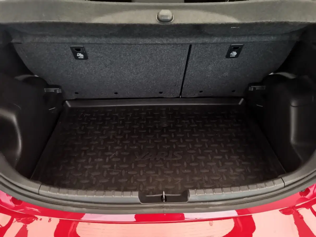 Toyota Yaris usata a Bergamo (11)