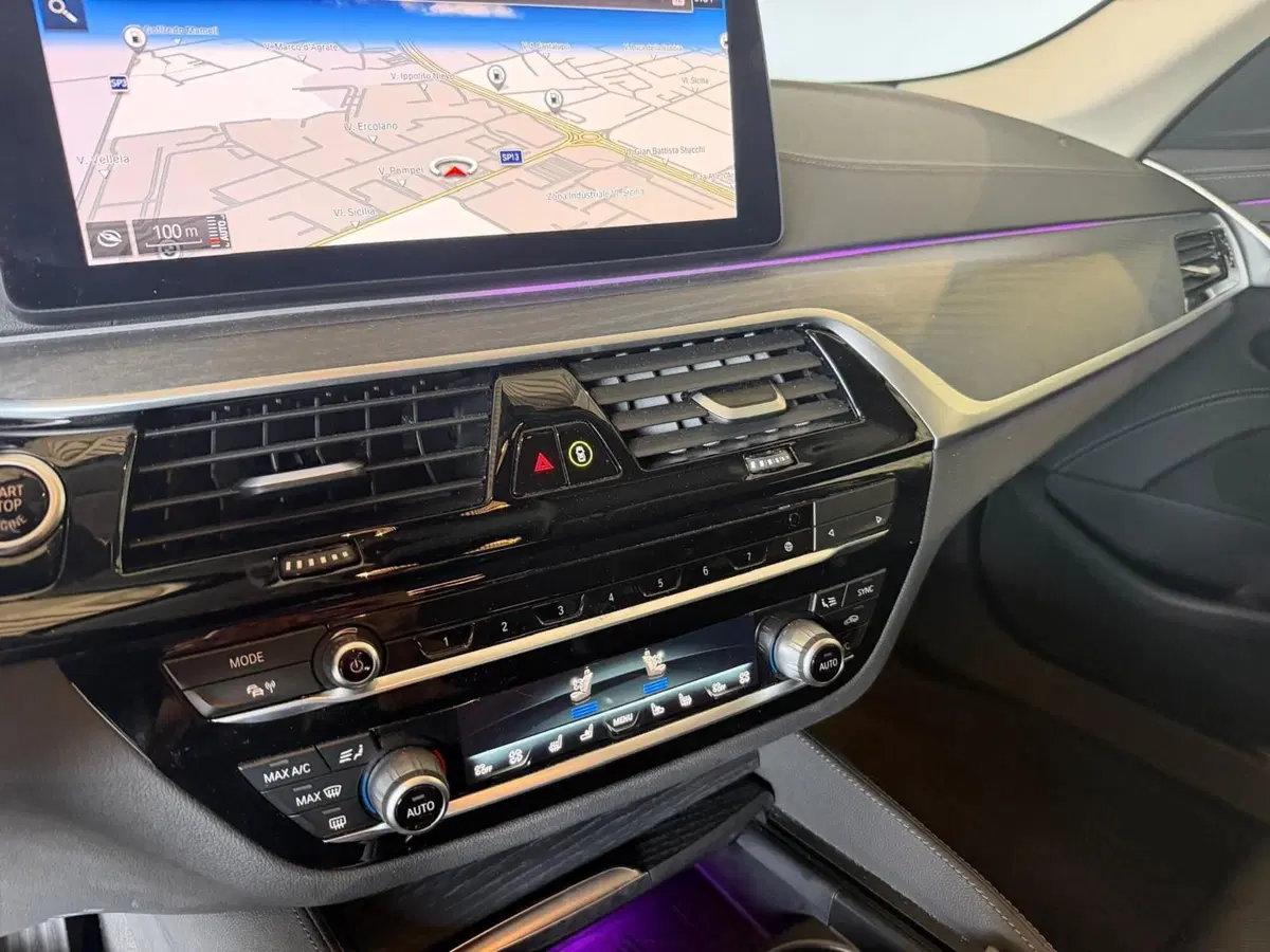 BMW Serie 5 Touring usata a Monza e Brianza (11)
