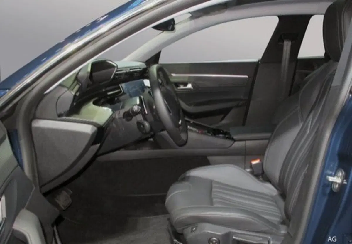 Peugeot 508 SW nuova a Salerno (16)