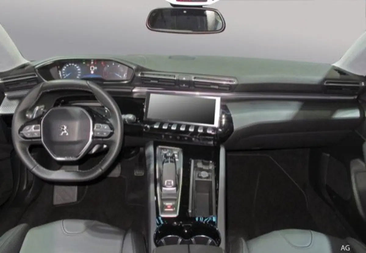 Peugeot 508 SW nuova a Salerno (18)