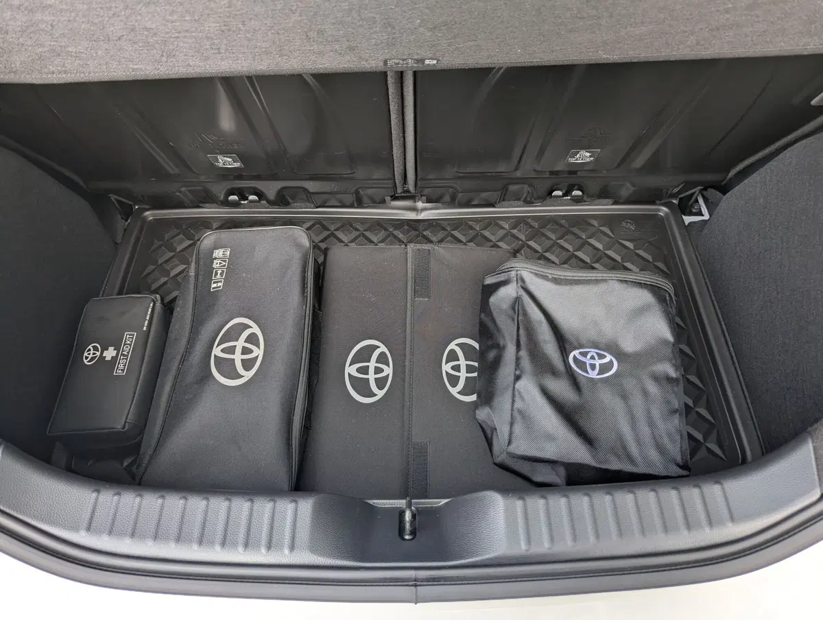 Toyota Aygo X usata a Pescara (10)