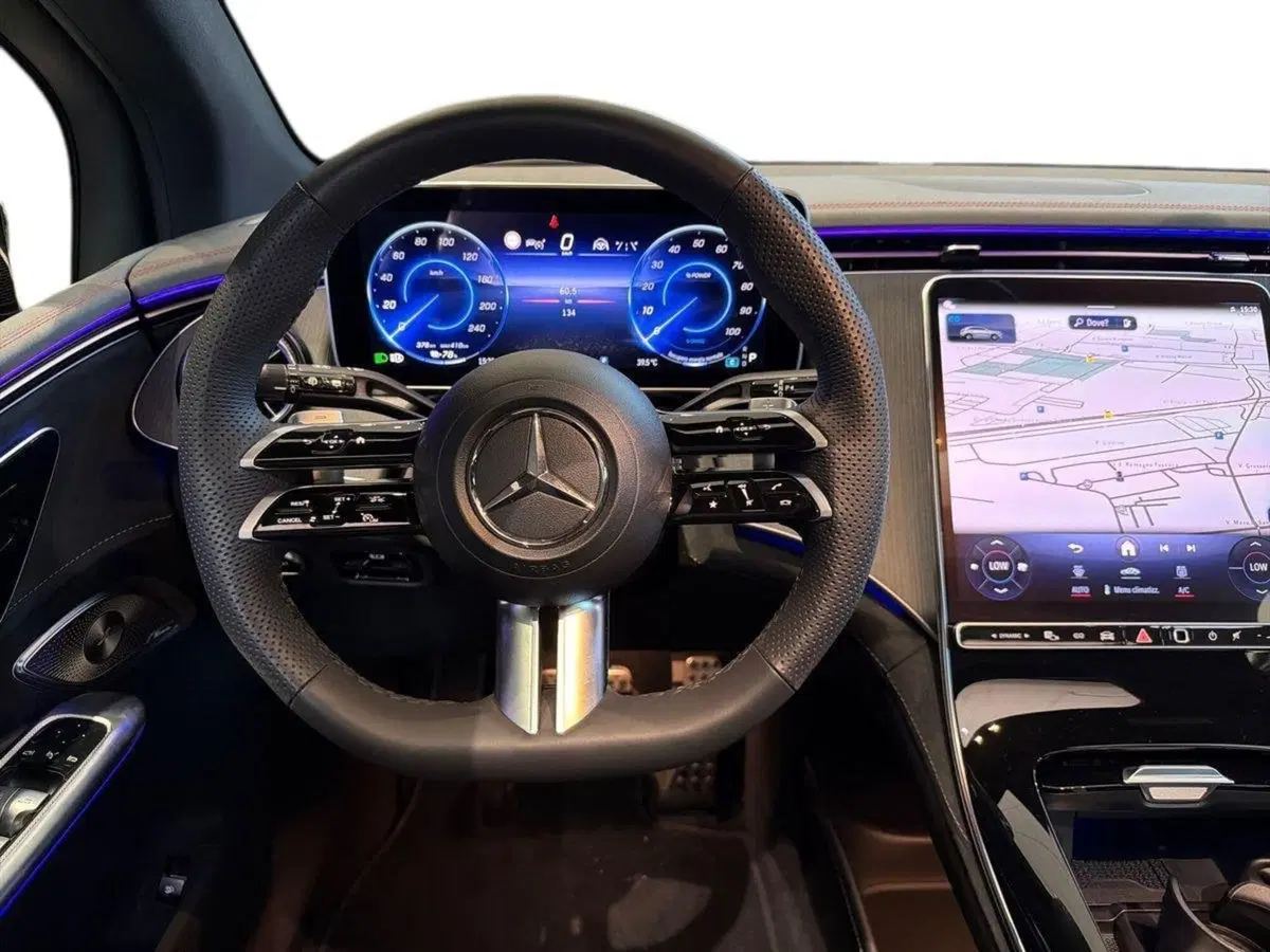 Mercedes-Benz EQE SUV nuova a Firenze (11)