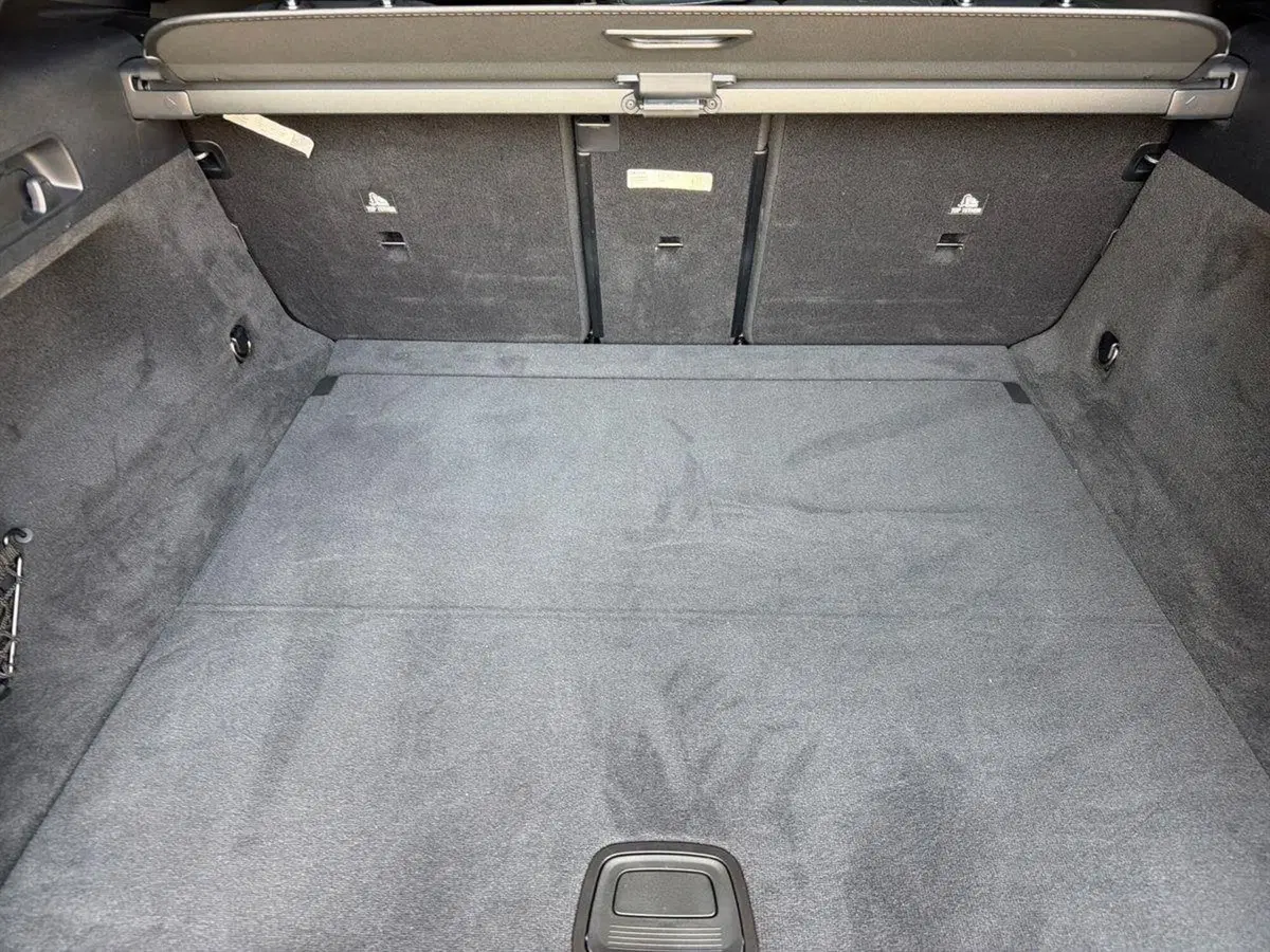Mercedes-Benz EQE SUV nuova a Firenze (8)
