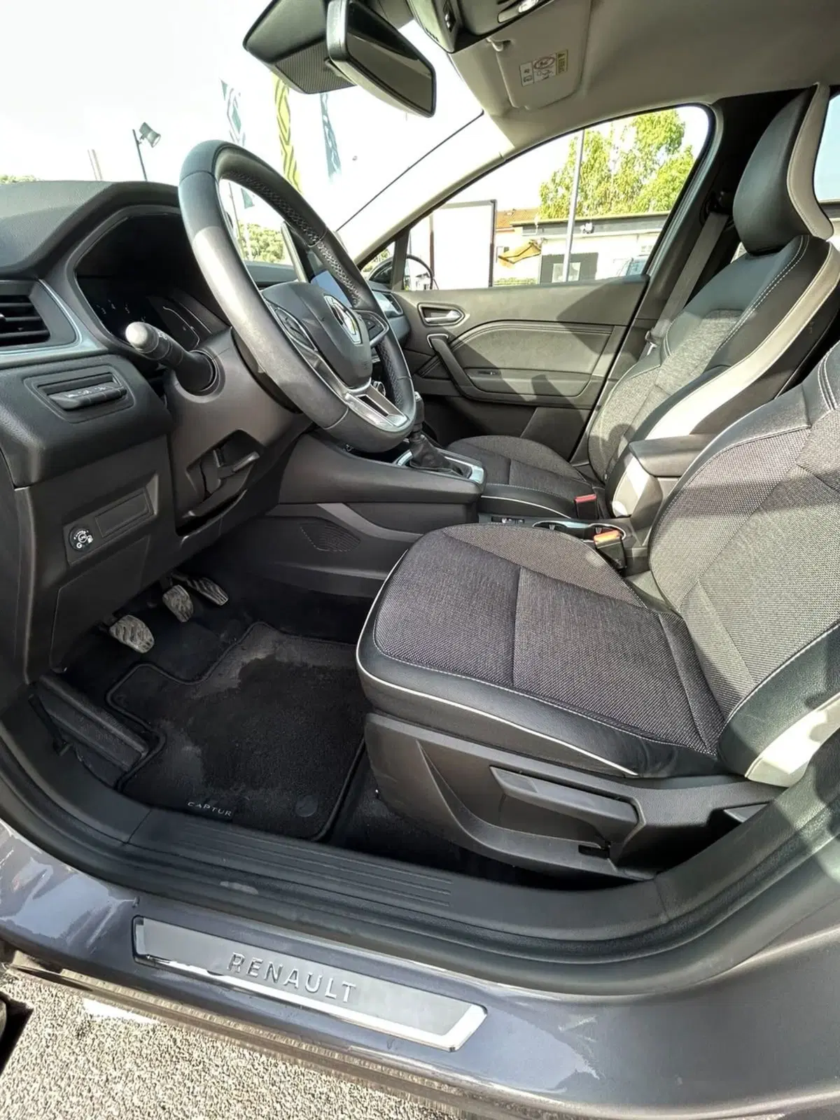 Renault Captur usata a Roma (10)