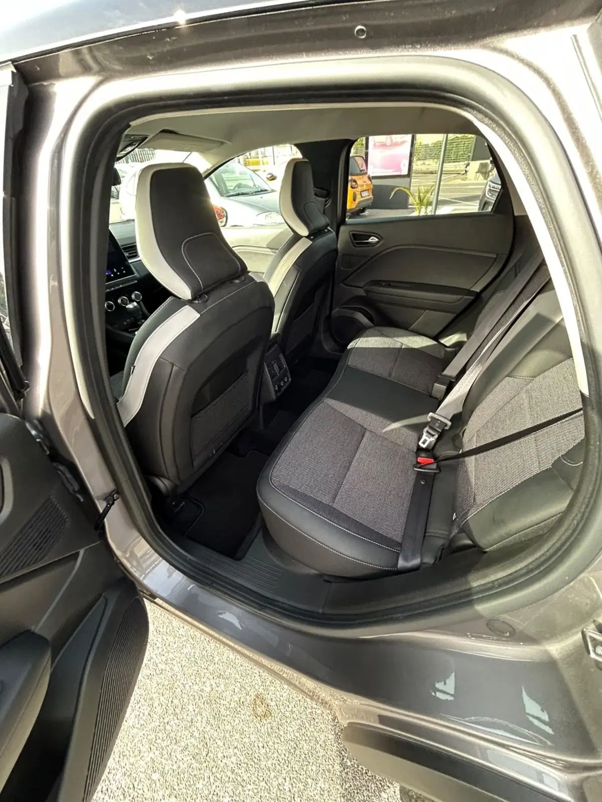 Renault Captur usata a Roma (8)