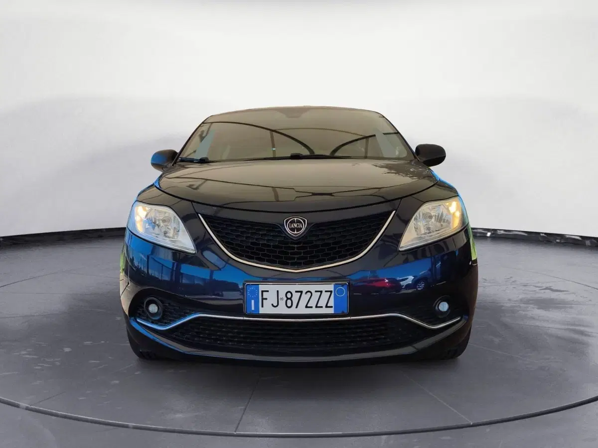 Lancia Ypsilon usata a Firenze (14)