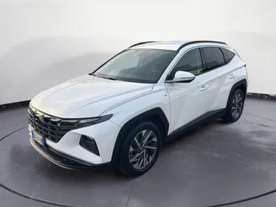 Hyundai Tucson 1.6 t-gdi 48V Xtech 2wd imt del 2023 usata a Empoli
