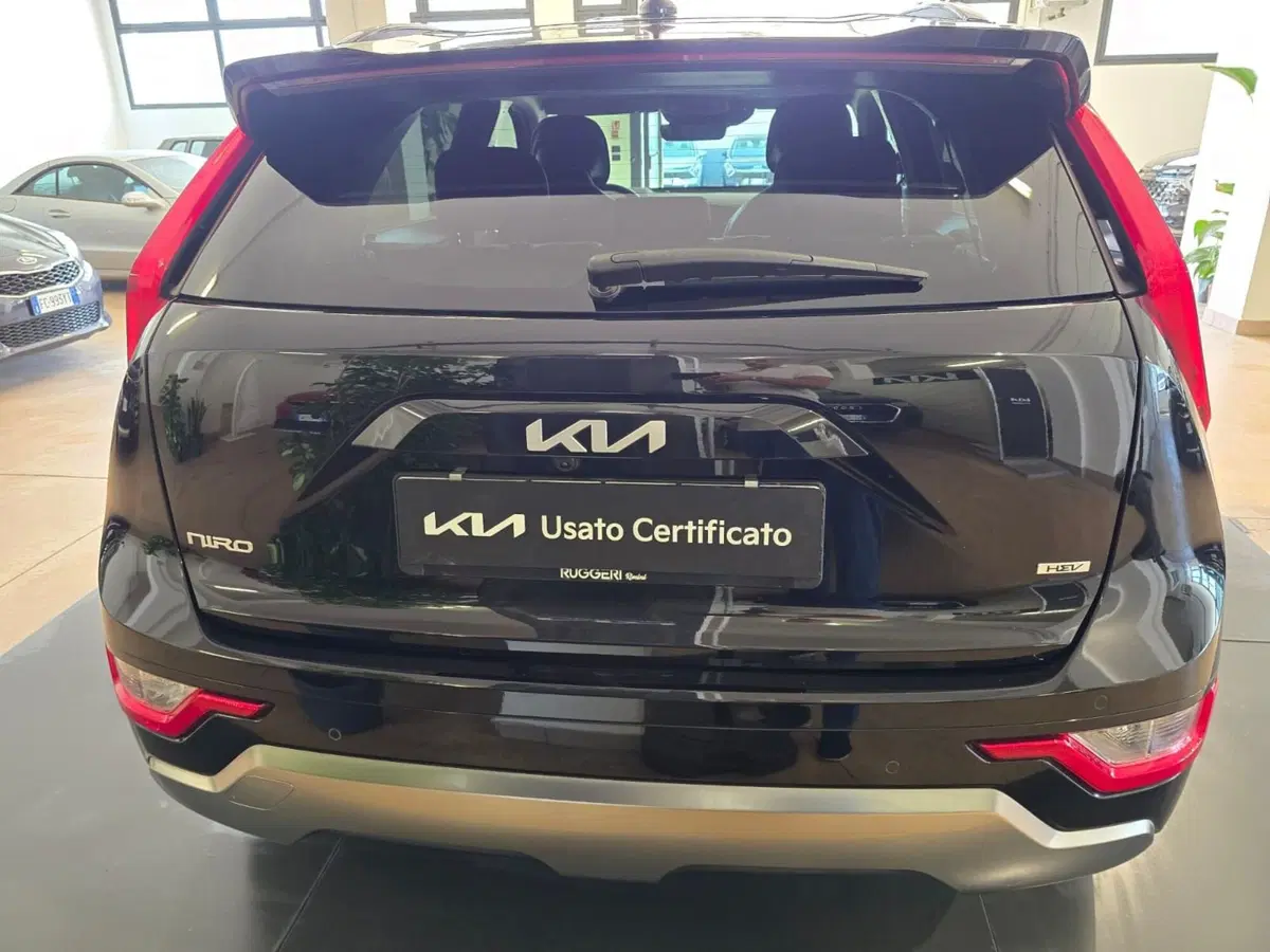 Kia Niro usata a Rimini (5)