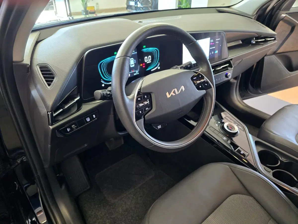 Kia Niro usata a Rimini (9)
